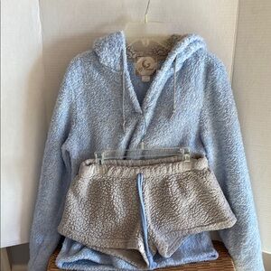 Cozy Blue and Gray Sherpa Hoodie Set